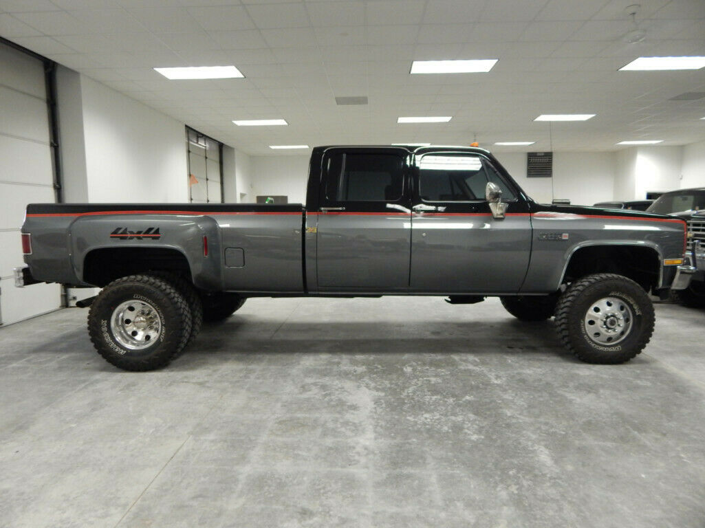 1988 GMC 3500 Crew Cab Dually The Toy Shed Trucks
