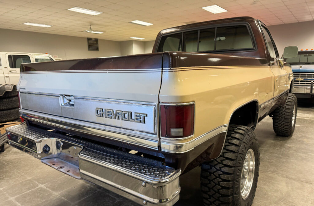 1987 Chevrolet V10 (6)