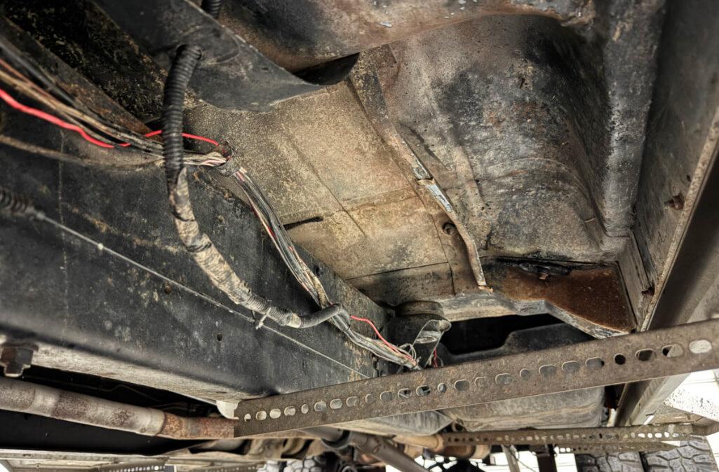 1989 Chevrolet 3500 Crew Cab Dually (22)