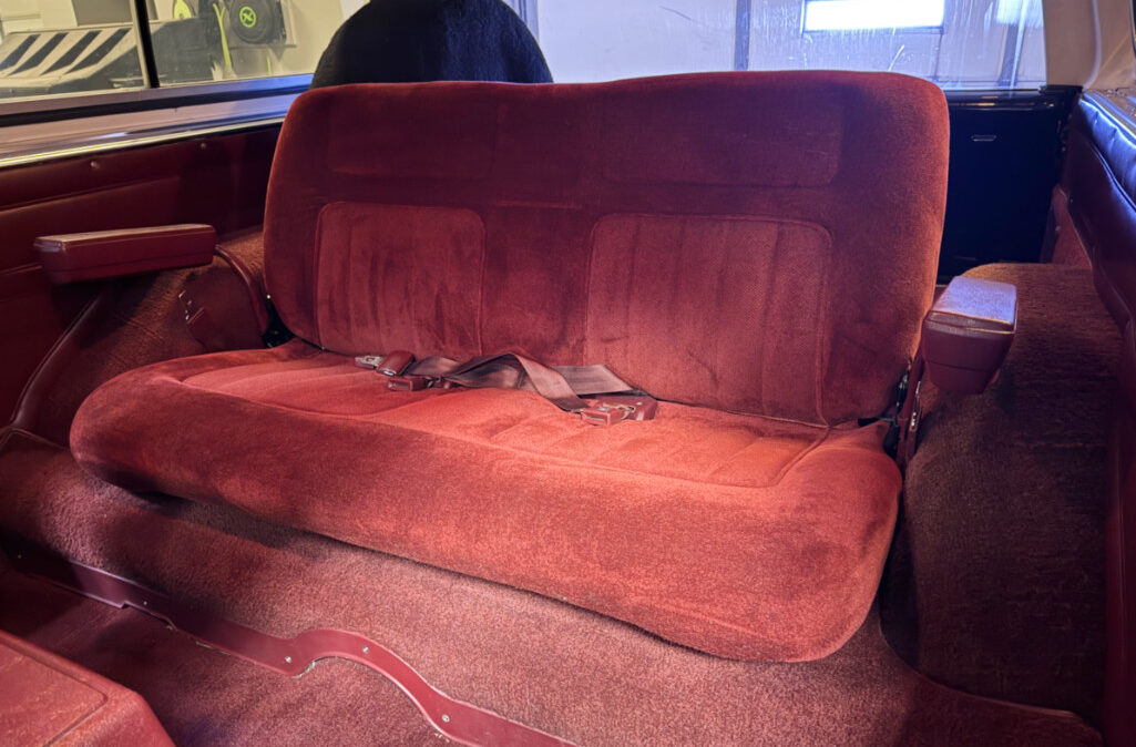 1989 Chevrolet K5 Blazer (12)