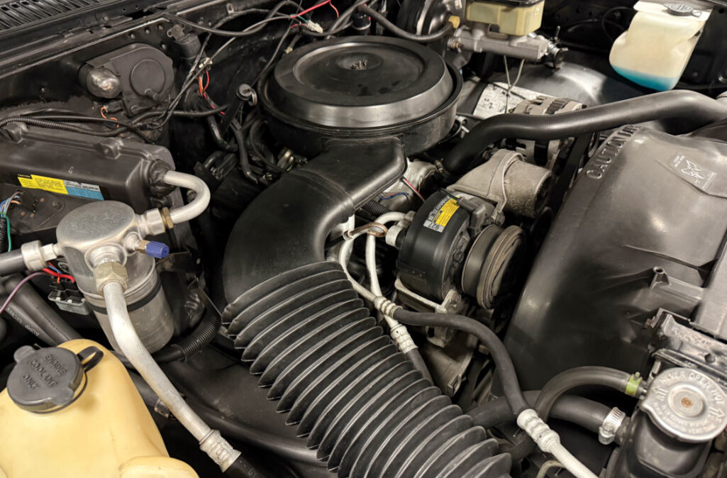 1989 Chevrolet K5 Blazer (15)