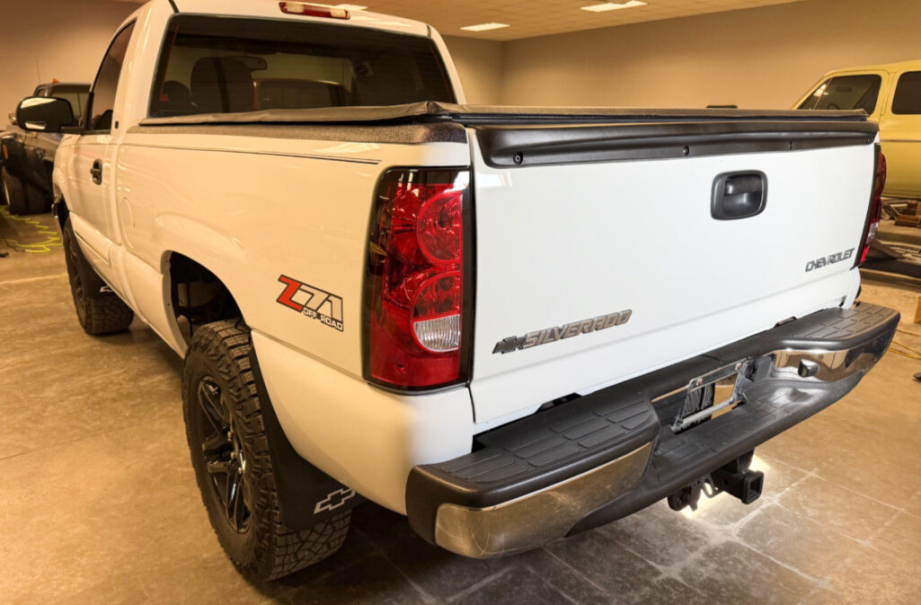 2004 Chevrolet 1500 (3)