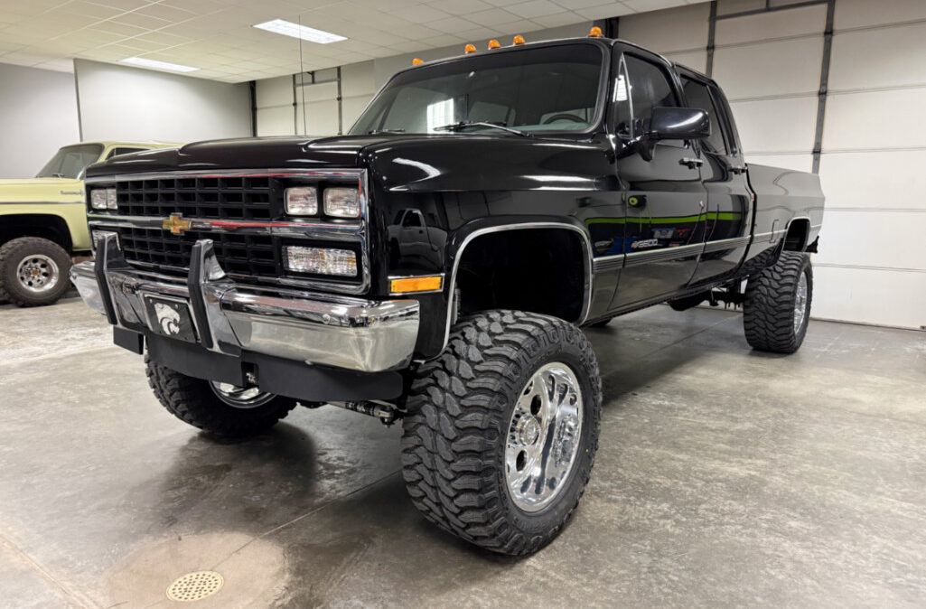 1991 Chevrolet V3500 Crew Cab (1)