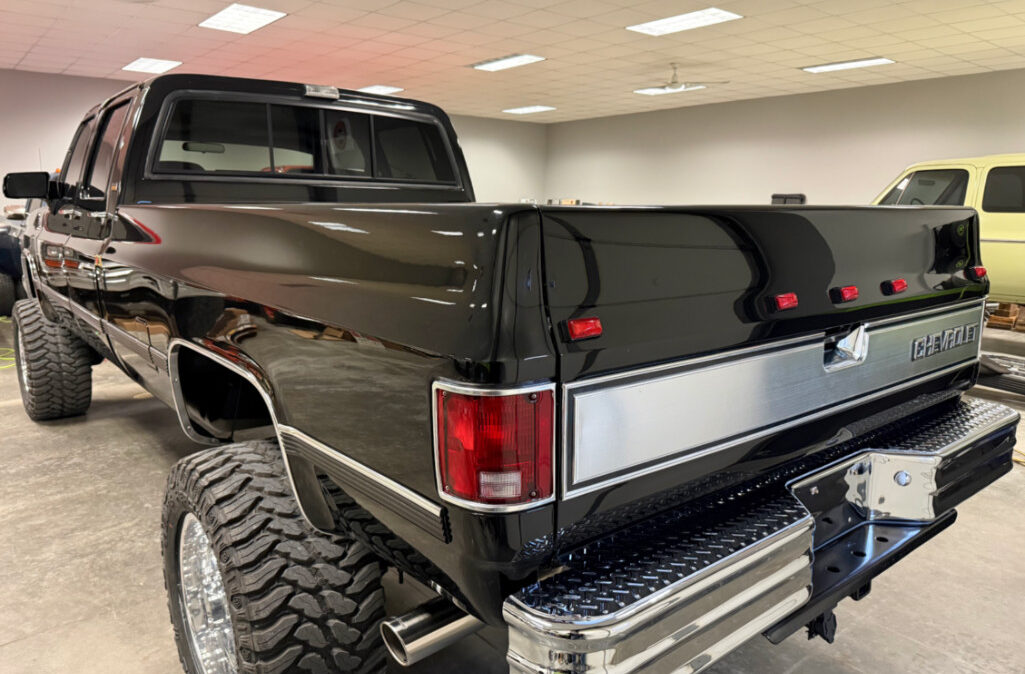 1991 Chevrolet V3500 Crew Cab (3)