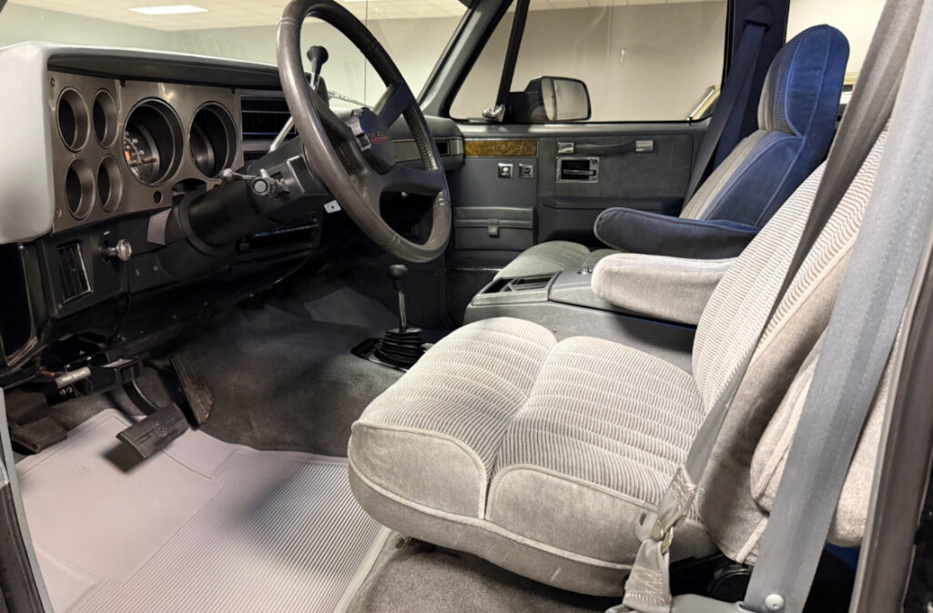 1991 Chevrolet V3500 Crew Cab (7)