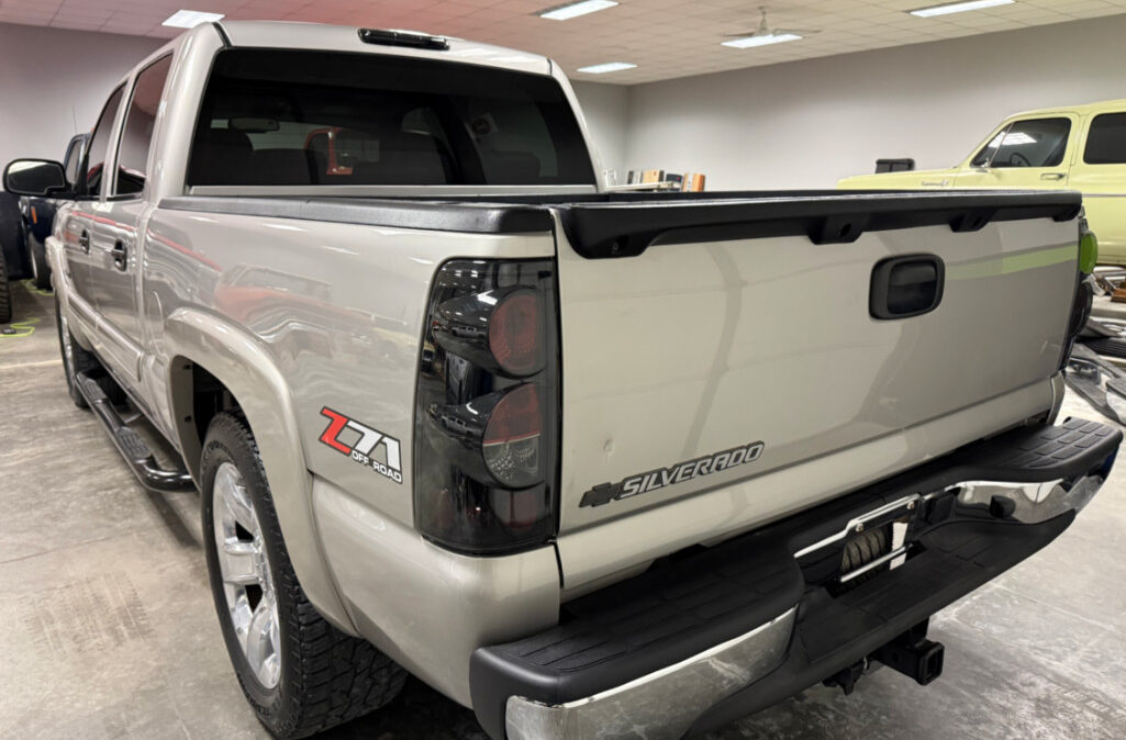 2007 Chevrolet 1500 Crew Cab (3)