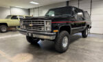 1988 Chevrolet Suburban (1)