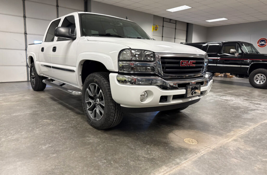 2006 GMC 1500 Crew Cab (4)