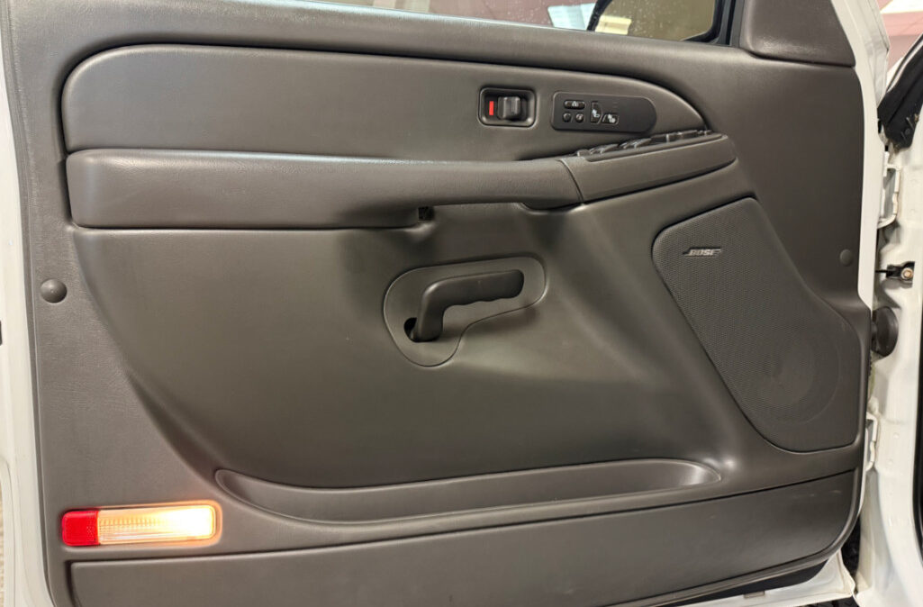 2006 GMC 1500 Crew Cab (9)