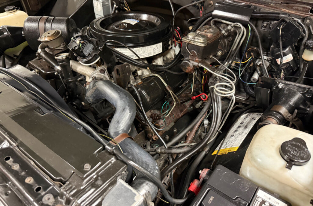 1985 Chevrolet K30 Dually (11)