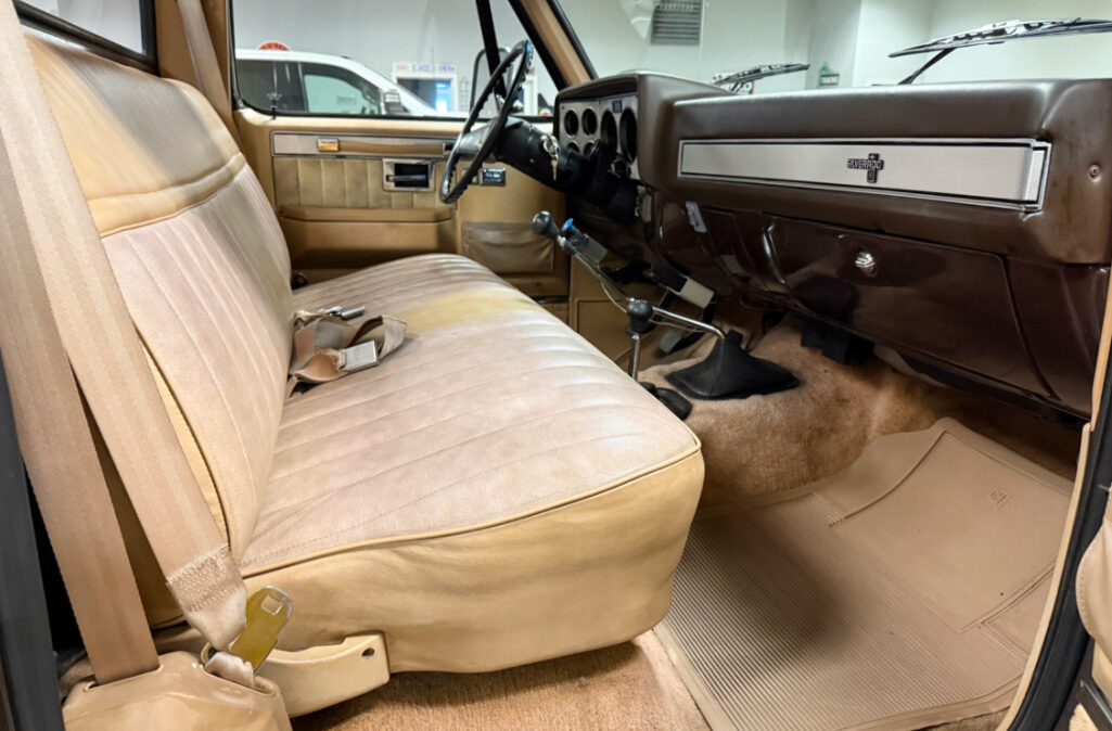 1985 Chevrolet K30 Dually (8)