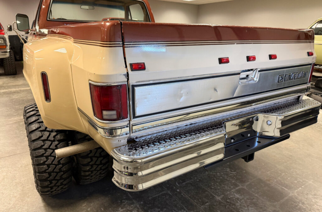 1986 Chevy K30 Dually (3)